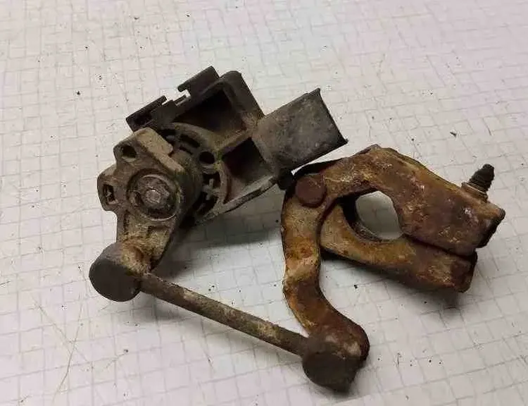 CITROËN C5 1 generation (2001-2008) Przedni lewy czujnik poziomu 6PM0898600,9641247280 32565996