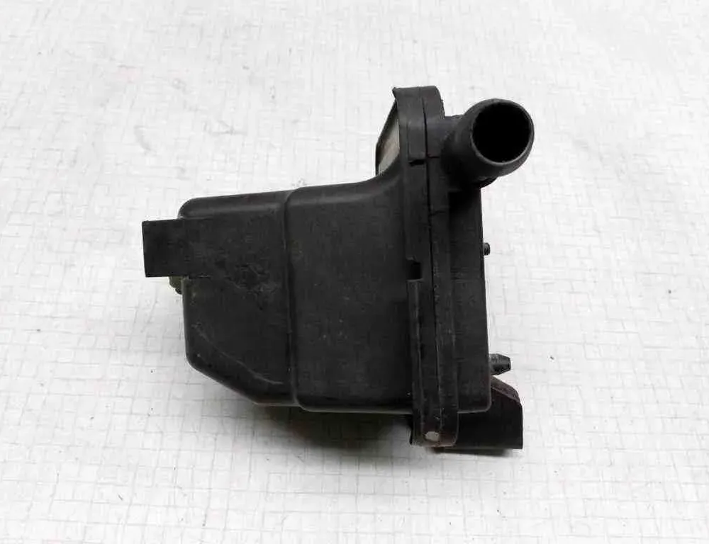 VOLKSWAGEN Golf 5 generation (2003-2009) Power Steering Pump Tank 1J0422371C,ZSB1J0422371C 32623272