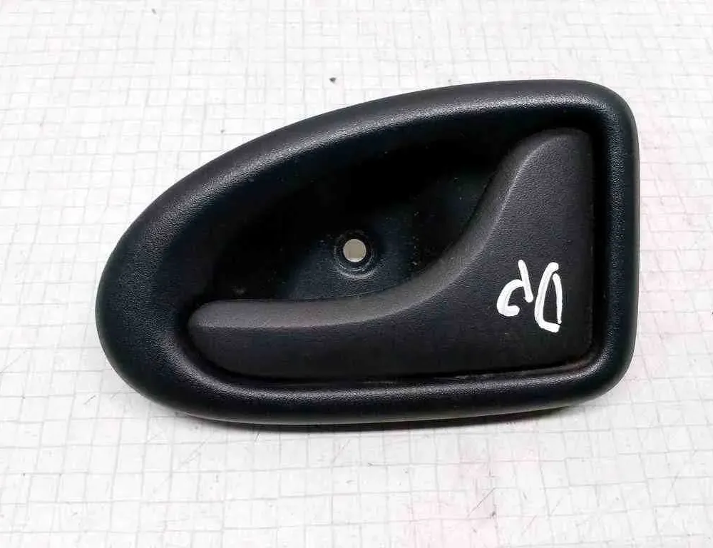 RENAULT Megane 1 generation (1995-2003) Left Front Internal Opening Handle 7700830079 32627821