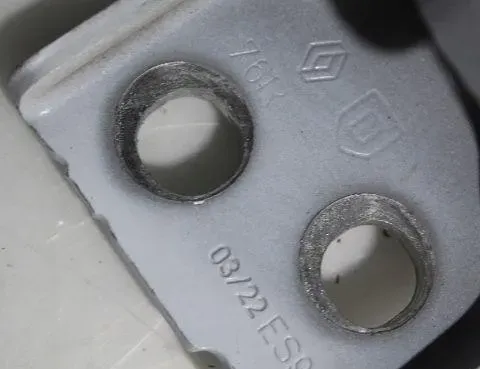 DACIA Logan 2 generation (2013-2020) Inne części ciała 32928237