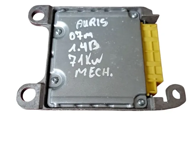 TOYOTA Auris 1 generation (2006-2012) SRS Control Unit 8917002560 27521965