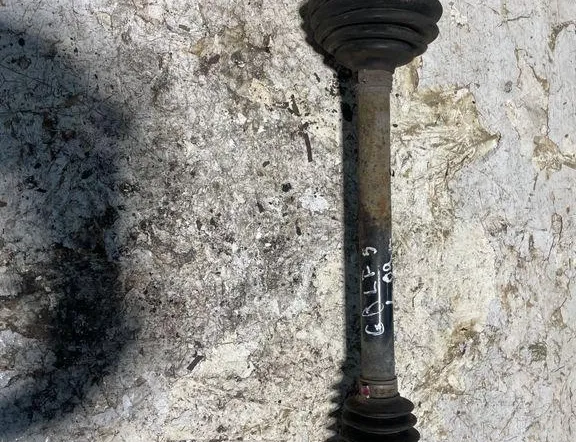 VOLKSWAGEN Golf 5 generation (2003-2009) Przedni lewy wał napędowy 34998624