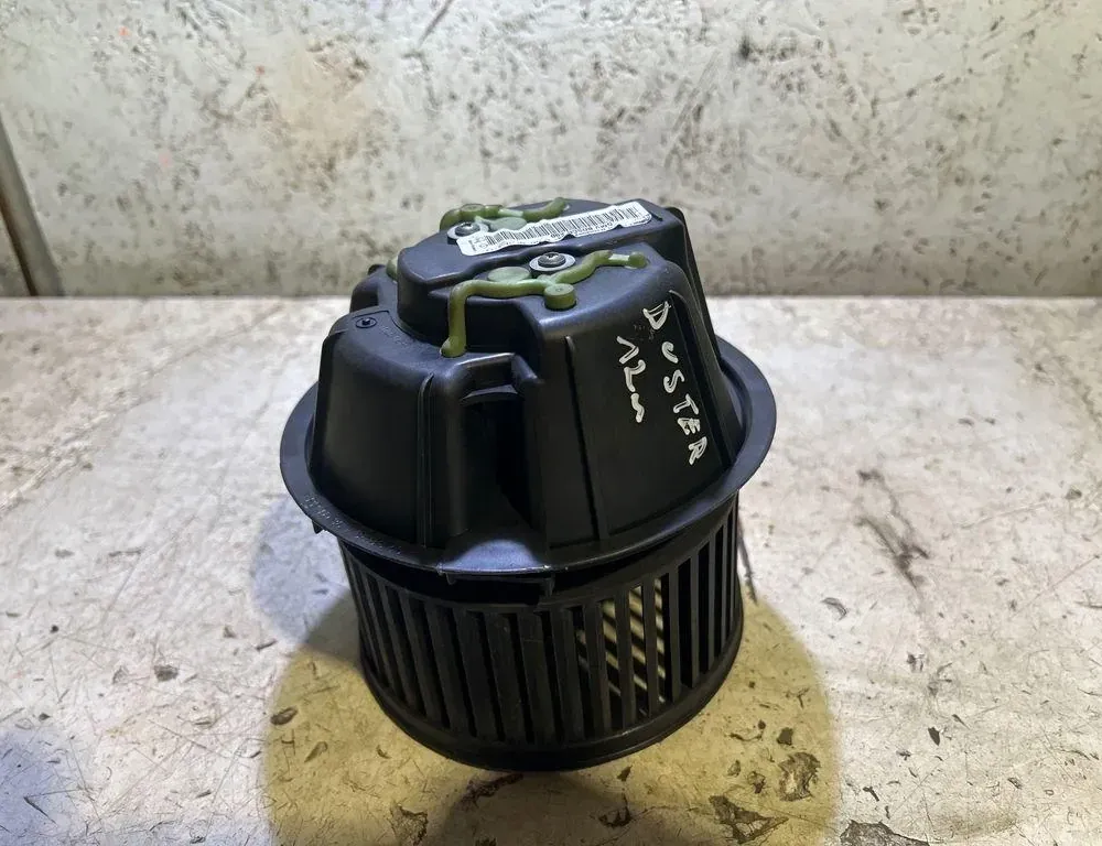 DACIA Duster 1 generation (2010-2017) Heater Blower Fan N106609,B0SCHX90 35038369