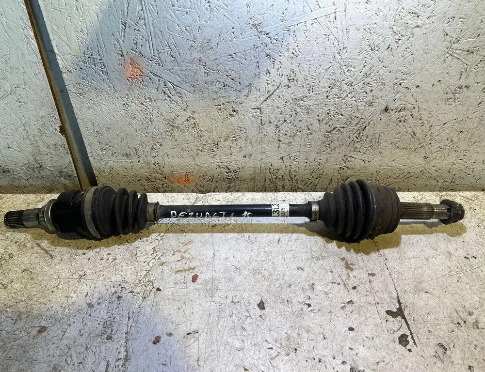 PEUGEOT 108 1 generation (2015-2021) Front Left Driveshaft 10284935 35037146