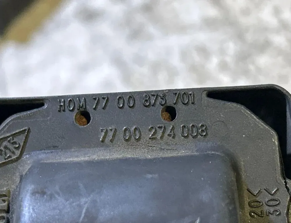 DACIA Logan 1 generation (2004-2012) High Voltage Ignition Coil 7700274008,224336134R,7700873701 35024892