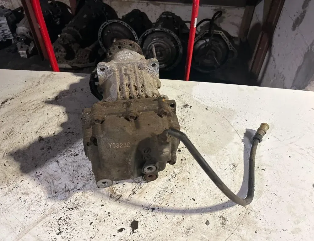 DACIA Duster 1 generation (2010-2017) Tylny mechanizm różnicowy Y0323C 35016518