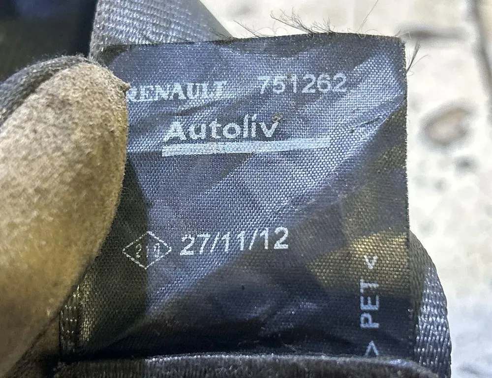 DACIA Duster 1 generation (2010-2017) Rear Right Seatbelt 271112,751262 35007212