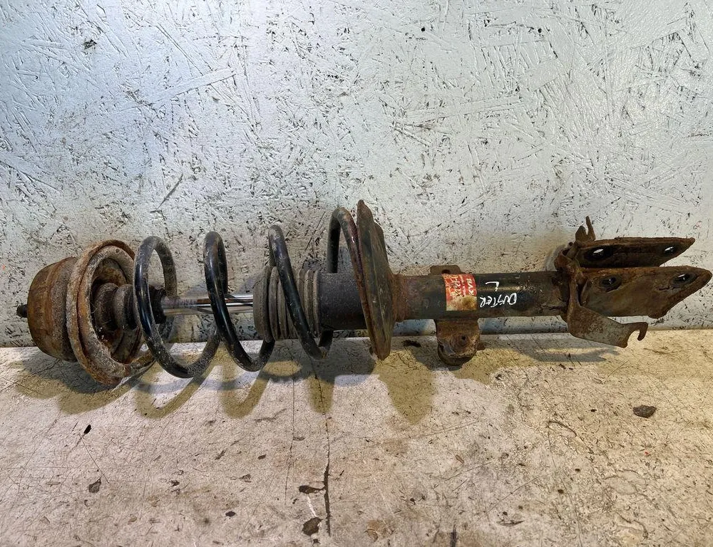 DACIA Duster 1 generation (2010-2017) Front Right Shock Absorber 35043043