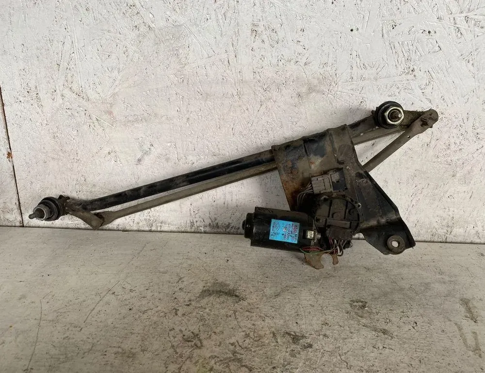 DACIA Logan 1 generation (2004-2012) Wiper motor 64343295,82K5 35011204