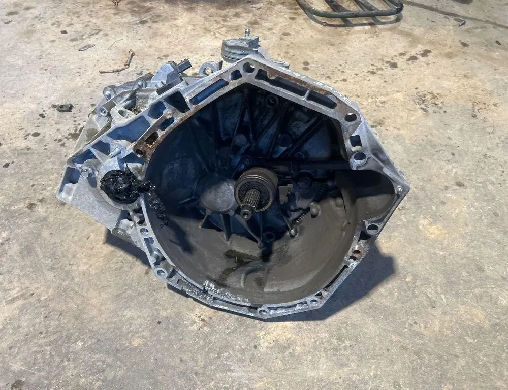 NISSAN Juke YF15 (2010-2020) Gearbox 320106445R 35040513