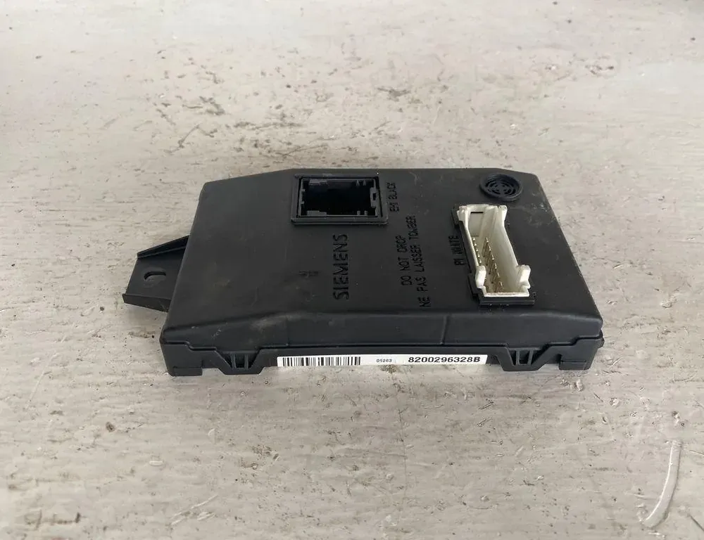 DACIA Logan 1 generation (2004-2012) Comfort Control Unit S118522007E,8200296328B 35016471