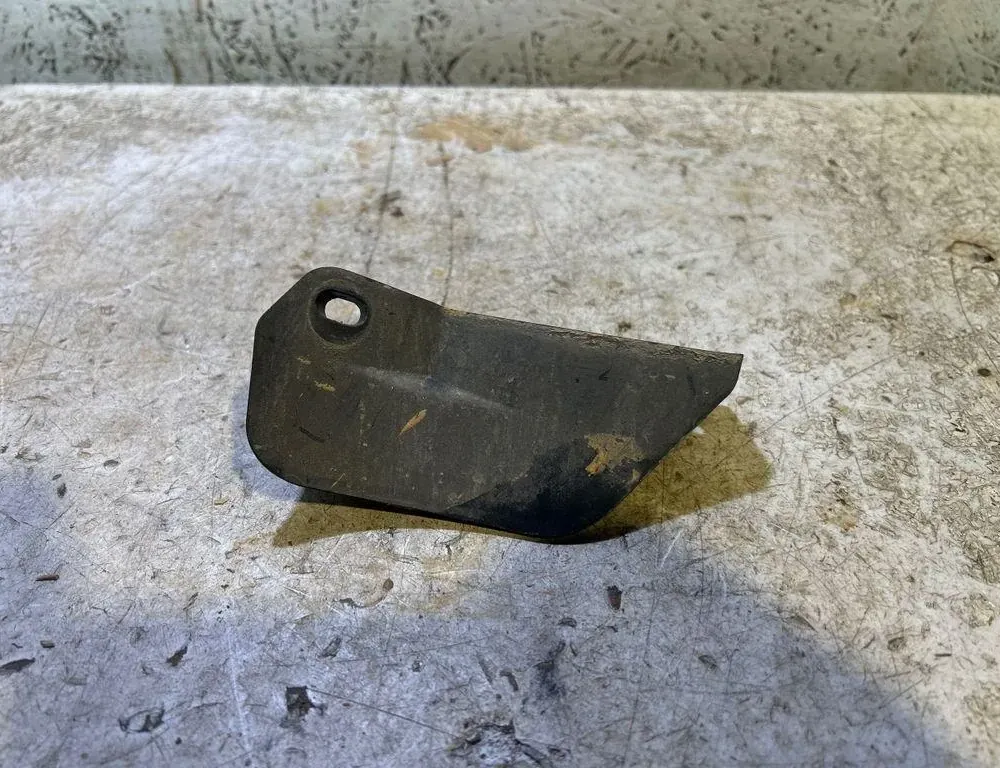 TOYOTA C-HR 1 generation (2016-2023) Tylny prawy błotnik 65631F4010 35038116