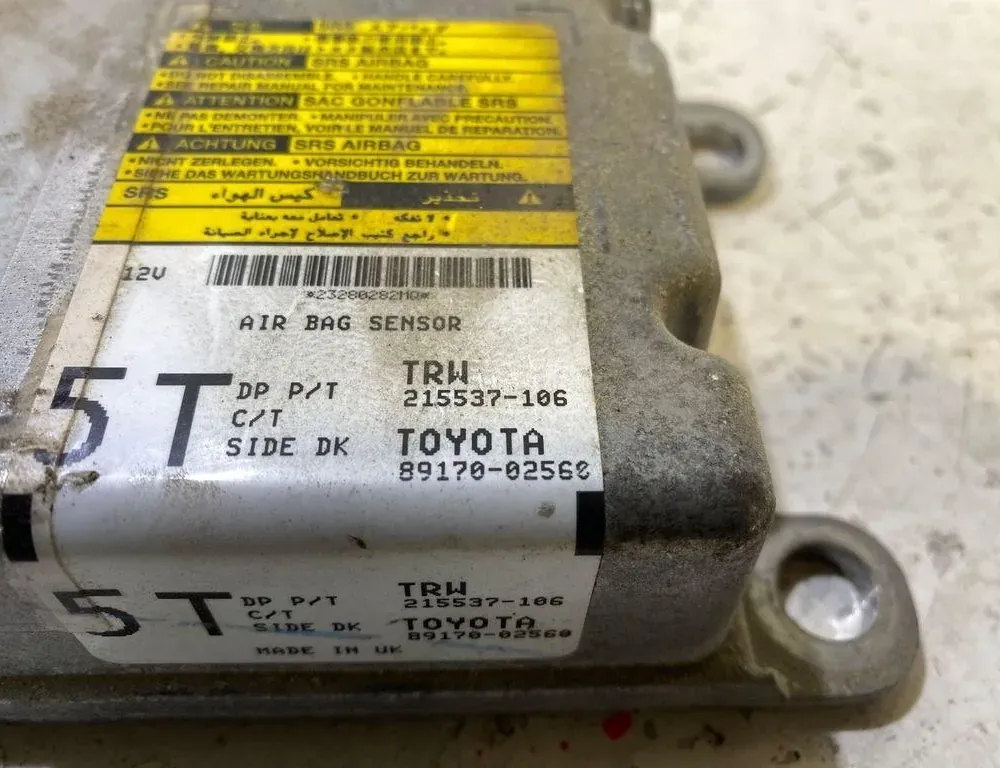 TOYOTA Auris 1 generation (2006-2012) SRS Control Unit 215537106 35003411