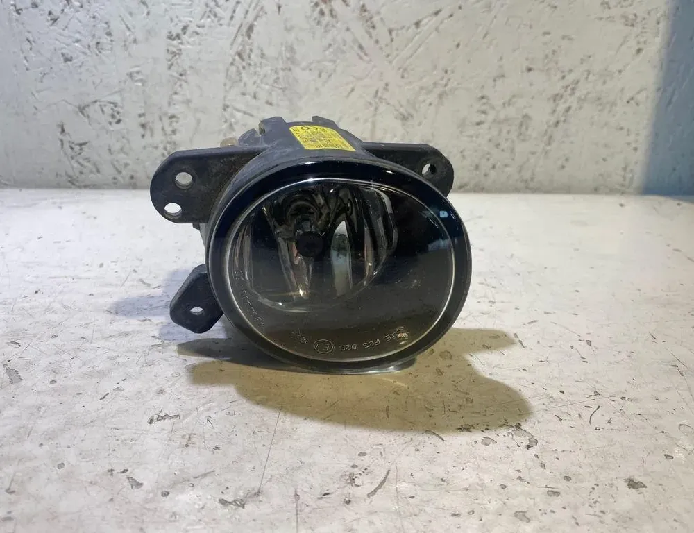 MERCEDES-BENZ M-Class W164 (2005-2011) Front Right Fog Light A2518200756 35044324