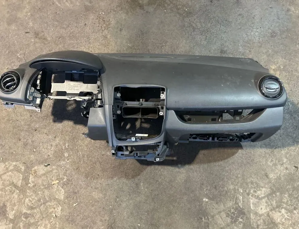 RENAULT Clio 4 generation (2012-2020) Dashboard 682007861R 35040448