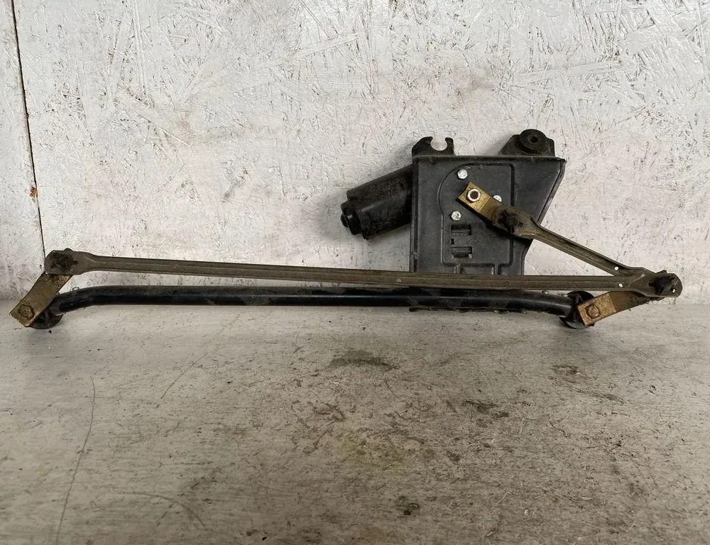 DACIA Logan 1 generation (2004-2012) Wiper motor 64343295,82K5 35011204