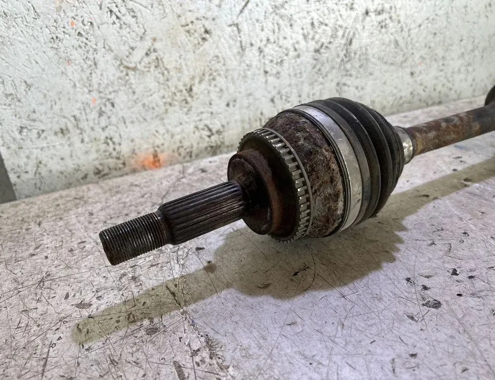 TOYOTA Avensis 2 generation (2002-2009) Front Left Driveshaft 35039415