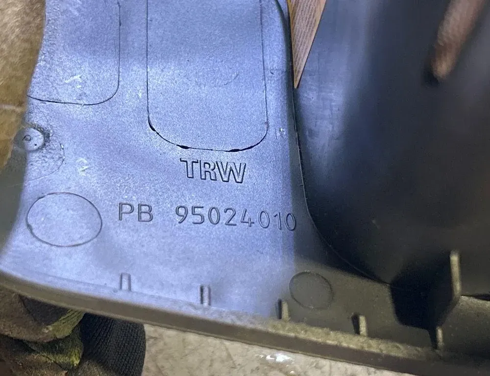 DACIA Duster 1 generation (2010-2017) Poduszka powietrzna deski rozdzielczej SRS 95024010 35026693