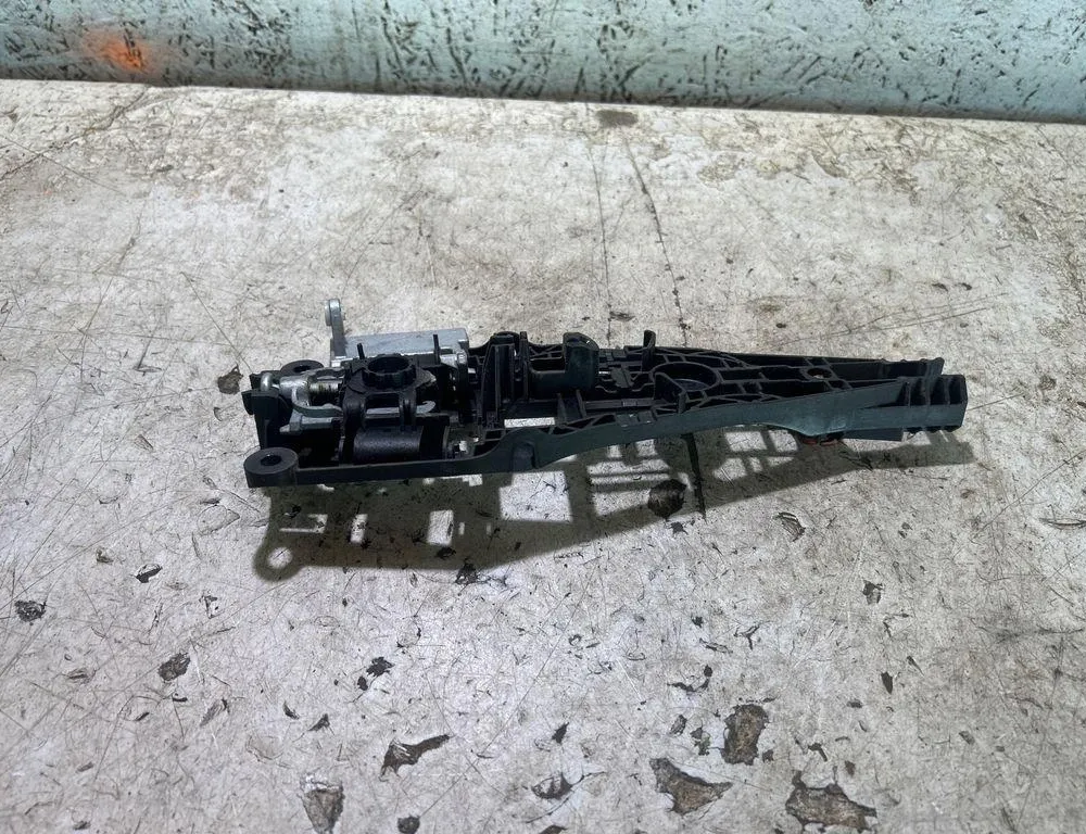 OPEL Meriva 2 generation (2010-2020) Rear Right Door Interior Handle Frame 13271978 35024310