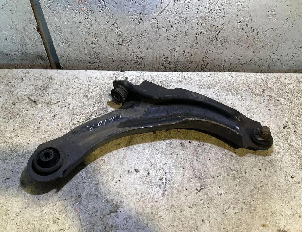 RENAULT Clio 4 generation (2012-2020) Front Wishbone Arms 35038885