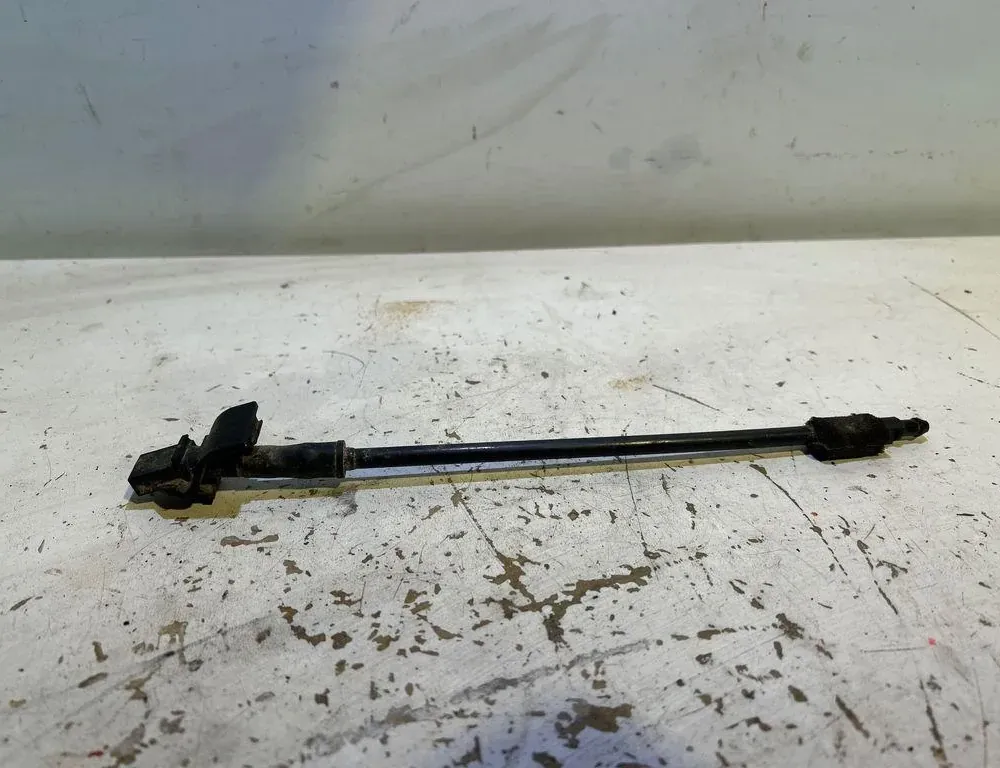 FORD Kuga 3 generation (2019-2023) Dysza do szyby przedniej B630B 35018155