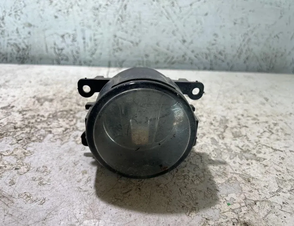 RENAULT Megane 2 generation (2002-2012) Front Right Fog Light 9070313,89200503,93193892,3550063J04,93189278,8200074008,3550063J01,3550062J01,3550063J04000,3550063J03,4416799,95509057 35043520