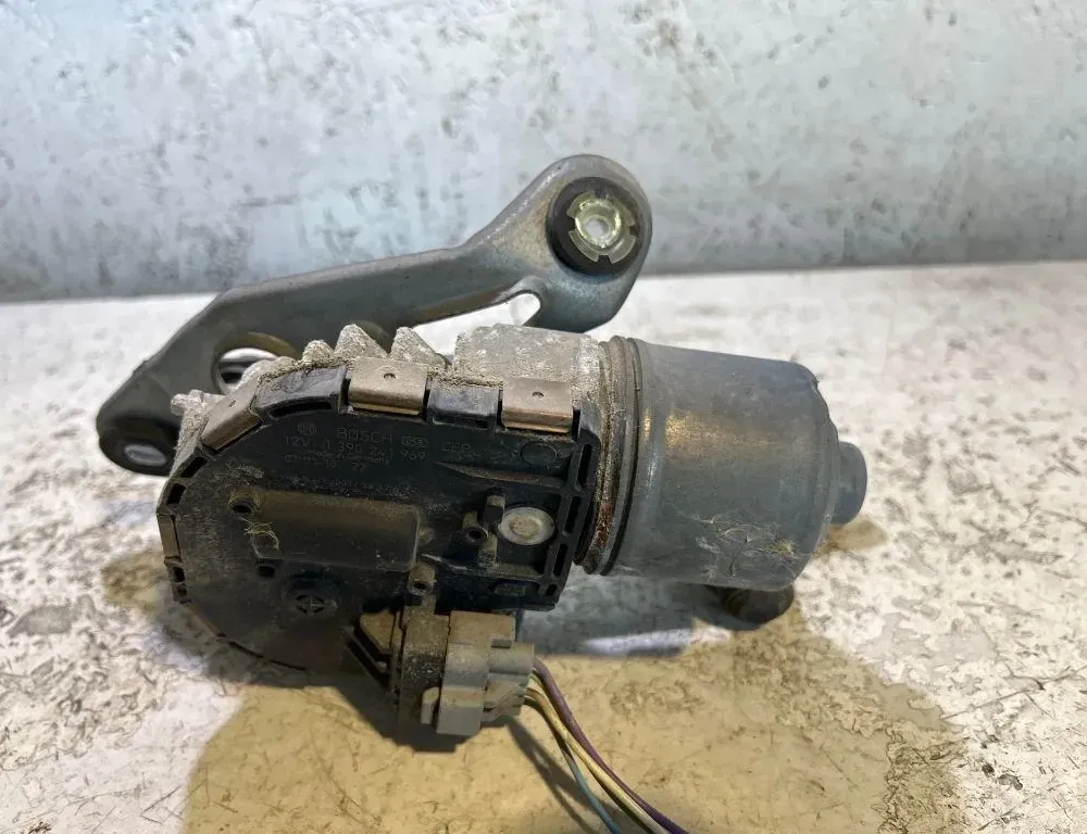 PEUGEOT 3008 1 generation (2010-2016) Silnik wycieraczek 0390241969 35027316