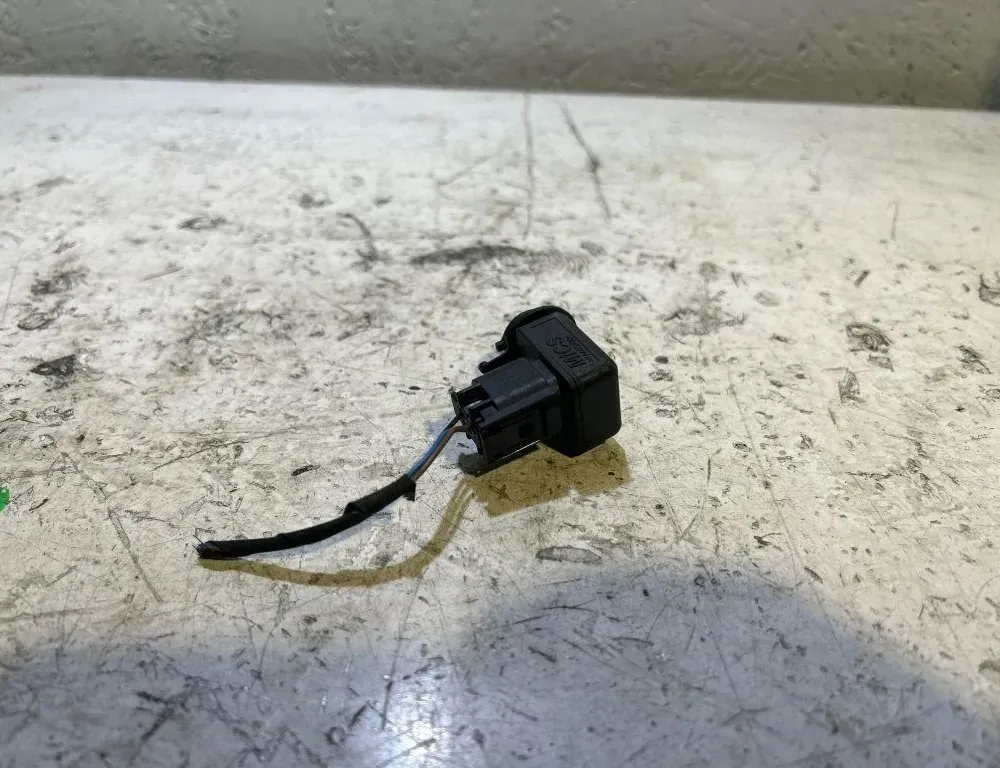 VOLVO C30 1 generation (2006-2013) Czujnik jakości powietrza 20120769,6652A,30780150 35011696