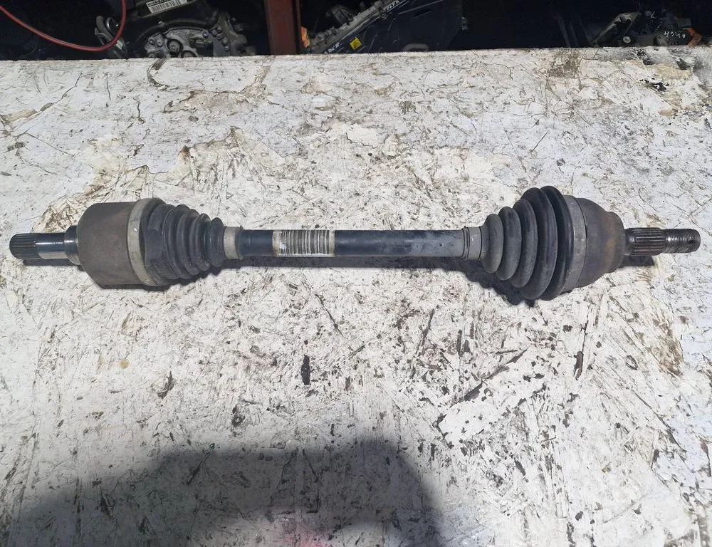 PEUGEOT 2008 1 generation (2013-2020) Przedni lewy wał napędowy 9800387 35023741