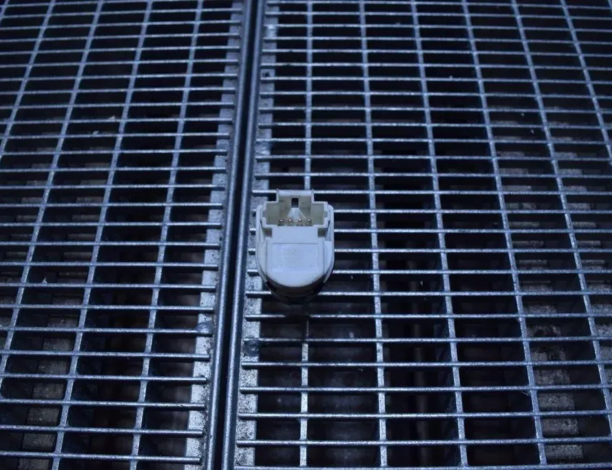 RENAULT Clio 4 generation (2012-2020) Brake Pedal Sensor 253206170R 33221290