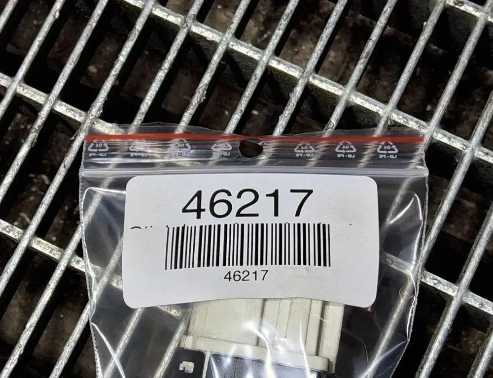 RENAULT Clio 4 generation (2012-2020) Brake Pedal Sensor 253206170R 33225561