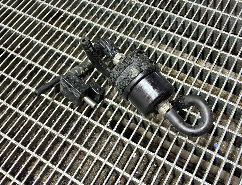 DACIA Sandero 2 generation (2013-2020) Vacuum Valve 223727641R 33401580