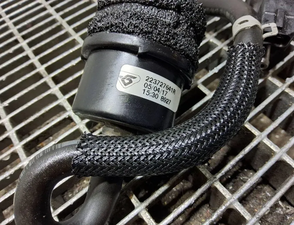 DACIA Sandero 2 generation (2013-2020) Vacuum Valve 223727641R 33401580