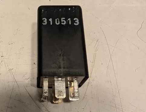 SCANIA P,G,R,T - series (2003-present) Przekaźniki 1722504 33572235