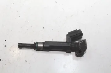NISSAN Juke YF15 (2010-2020) Fuel Injector 33337981