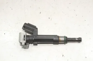 NISSAN Juke YF15 (2010-2020) Fuel Injector 33523238