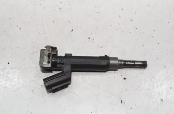 NISSAN Juke YF15 (2010-2020) Fuel Injector 33523239