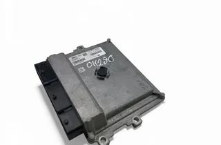 DACIA Sandero 2 generation (2013-2020) Engine Control Unit ECU 237109221R,237105499R 33080598