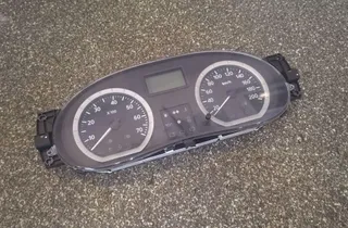 DACIA Logan 1 generation (2004-2012) Speedometer 8200752820 33865240