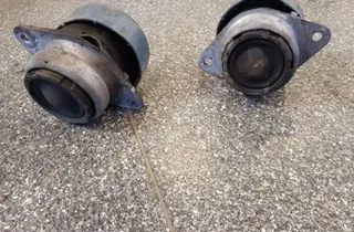 FORD USA Mustang 6 generation (2014-2024) Front engine mount 35102056