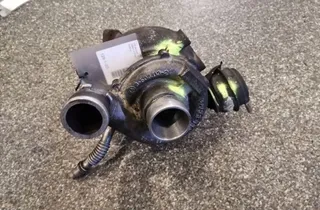 VOLKSWAGEN Passat B5 (1996-2005) Turbosprężarka 4541352,059145701L 35109933