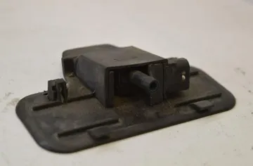 MERCEDES-BENZ E-Class W211/S211 (2002-2009) Dysza do szyby przedniej 2108602047 31903242