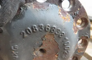 VOLVO XF (2012-present) Tylny prawy wał napędowy 20836838 30577784