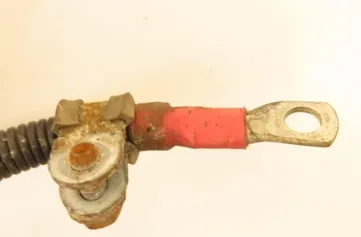 DAF XF (2012-present) Dodatni kabel akumulatora 30905690