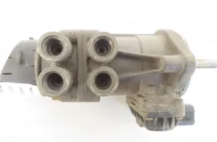 MAN TGS (2007-present) Główny zawór hamulca 81521306298 33710943