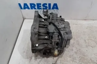 RENAULT Clio 4 generation (2012-2020) Gearbox 320101447R,8201725399,320102319R 27925201
