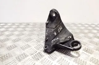 VOLKSWAGEN Passat B7 (2010-2015) Gearbox Mount Bracket 8D0399114S 32157552