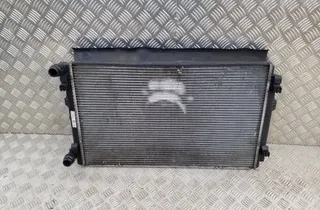 VOLKSWAGEN Passat B8 (2014-2023) Chłodnica klimatyzacji 5Q0121251GD 33064550