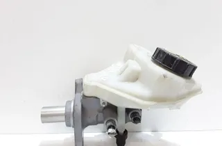 VOLVO V70 2 generation (2000-2008) Cylinder hamulca 03350885571 31523402