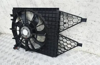SEAT Ibiza 4 generation (2008-2017) Radiator fan 6R0121207A 34923715